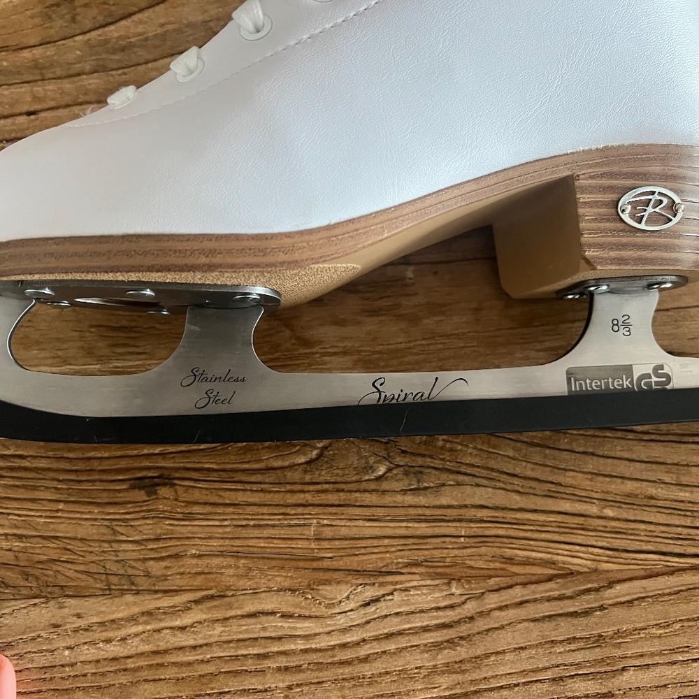 Reidell Jr Horizon Ice Figure Skates Sz 3 - Picture 15 of 16